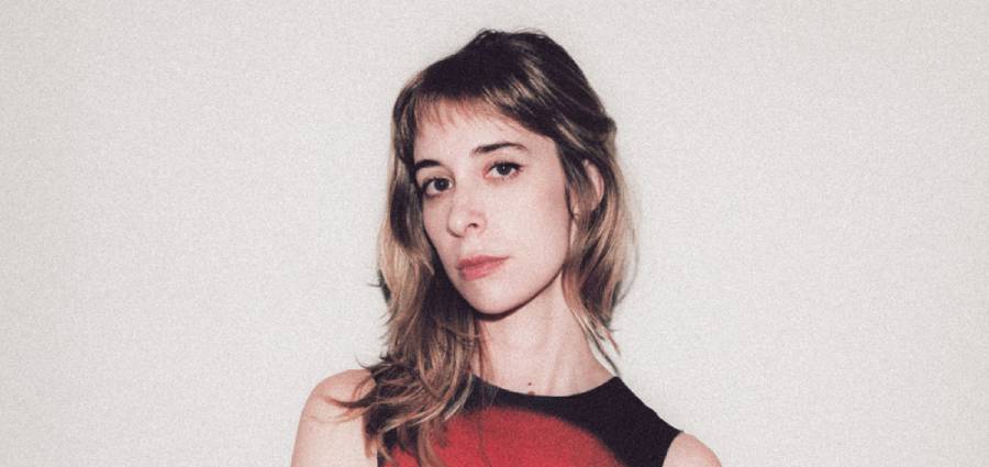 Elena Carat presenta nuevo sencillo: ‘El Nudo’