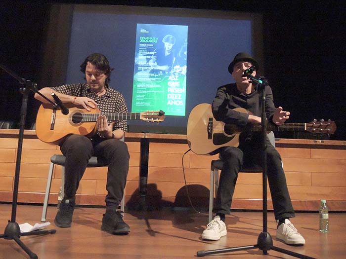 Granada recompone la figura del creador