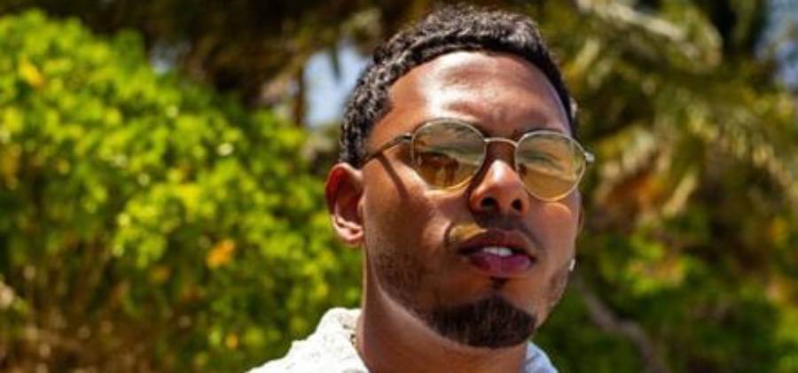 Myke Towers primer artista internacional confirmado en el Weekend Beach Festival 2026