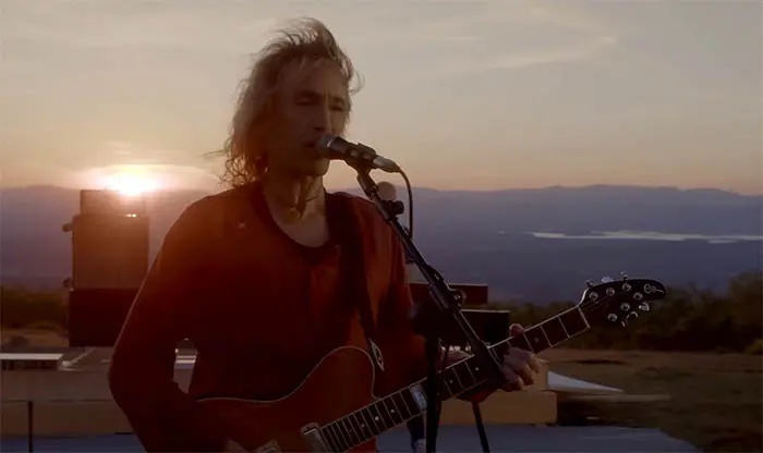 Robe Iniesta. Ha pasado un cometa