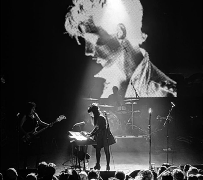 La noche en que Ana Curra consagró a Parálisis Permanente como dogma