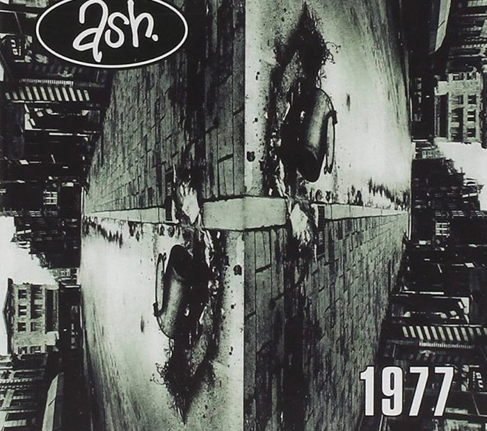 Pasarlo bien y hacer canciones casi perfectas