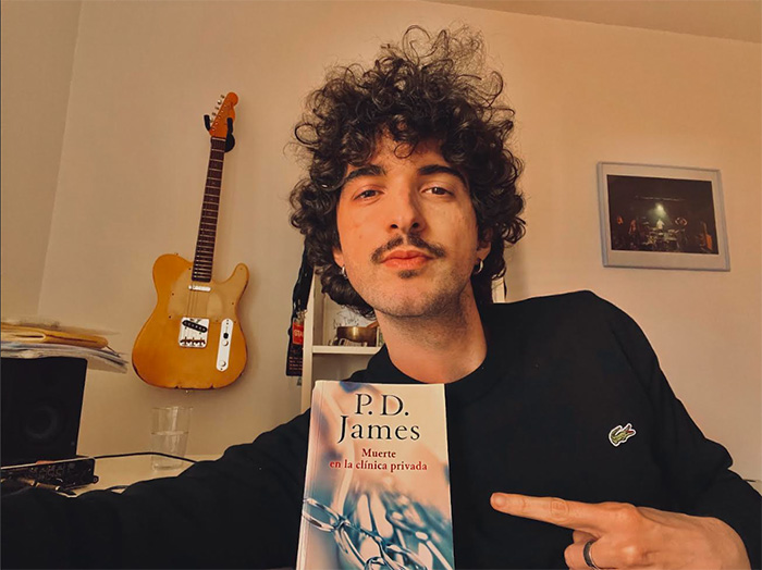 «Sin documentos, de Los Rodríguez, es el disco que más he escuchado en mi vida»