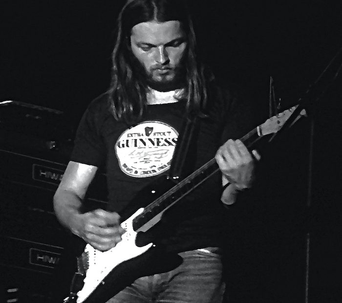 Vendida por 14,5 millones de dólares la Strocaster negra de David Gilmour